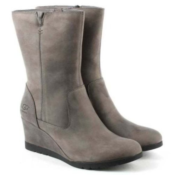 UGG Women's Joely Boot - Picture 6 of 7